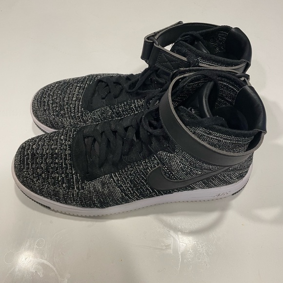 Nike flyknit Airforce 1 mid top - Picture 6 of 6